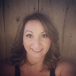 Meet your Posher, Anita